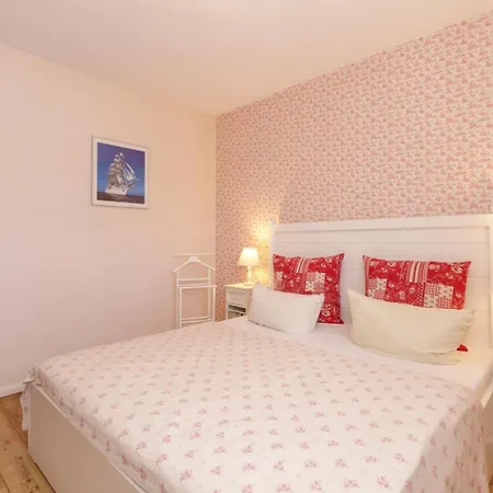 Prázdninový dům Sonne & Fuer 7 Personen Mit Sauna Und Whirpool Ostseebad Kühlungsborn