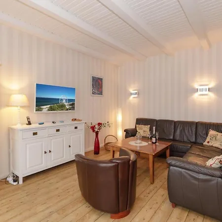 Prázdninový dům Sonne & Fuer 7 Personen Mit Sauna Und Whirpool