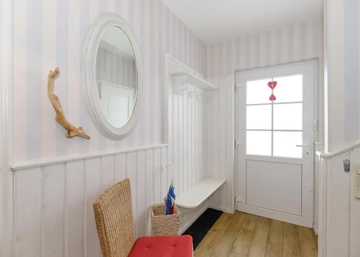 Sonne & Fuer 7 Personen Mit Sauna Und Whirpool Holiday home