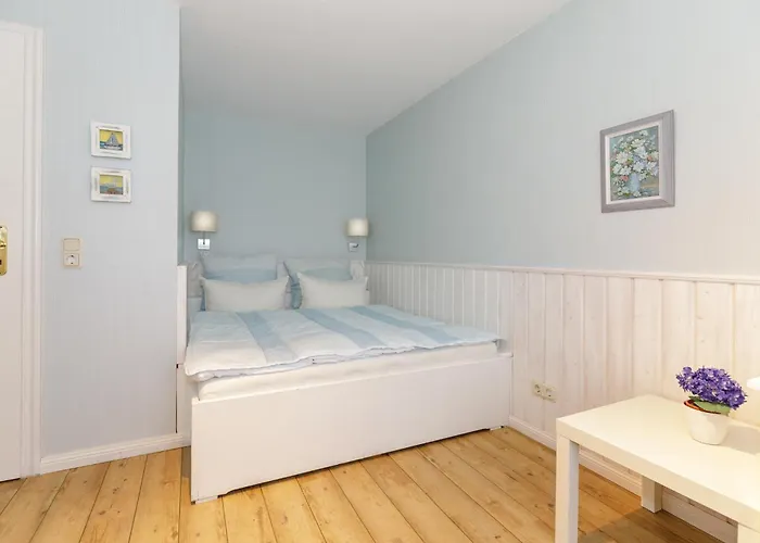 Holiday home Sonne & Fuer 7 Personen Mit Sauna Und Whirpool *