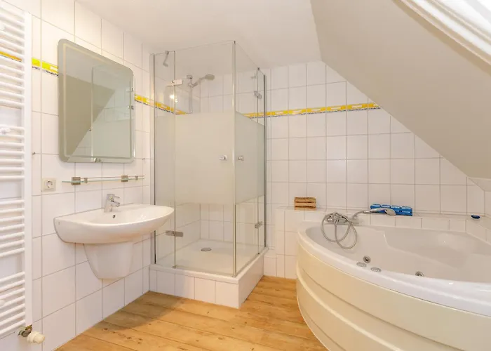 Sonne & Fuer 7 Personen Mit Sauna Und Whirpool *