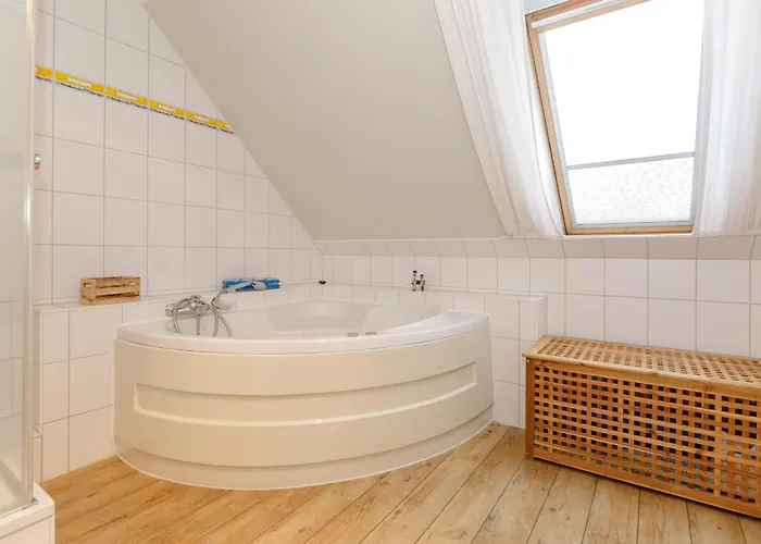 Sonne & Fuer 7 Personen Mit Sauna Und Whirpool *