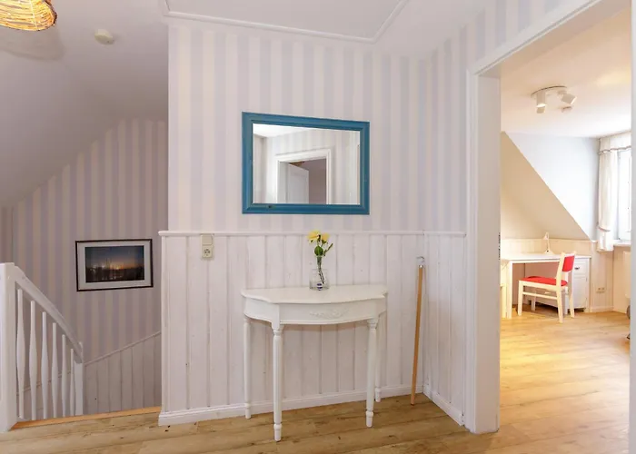 Sonne & Fuer 7 Personen Mit Sauna Und Whirpool * Kuehlungsborn